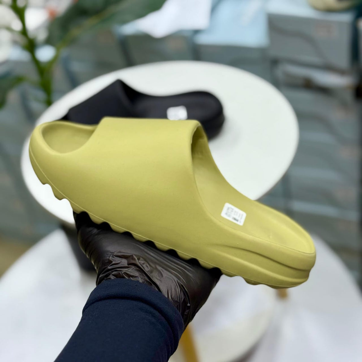Adidas Yeezy Slide - Olive Green | شبشب - أخضر زيتوني