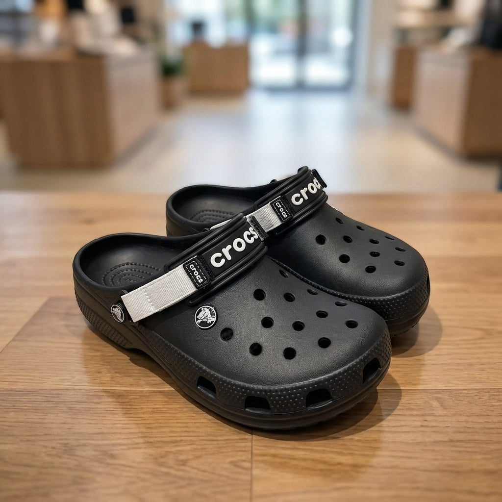 Crocs Classic Turbo-Strap Clog - Black | قبقاب - أسود