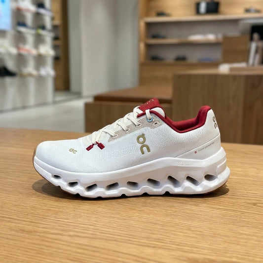 On Running Horizon Hiking Shoe - White | حذاء مشي جبلي رجالي - أبيض