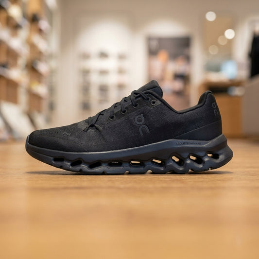 On Running Horizon Hiking Shoe - Black | حذاء مشي جبلي رجالي - أسود