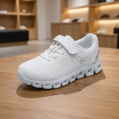 On Cloud Kids Sneaker - White | حذاء رياضي للأطفال - أبيض