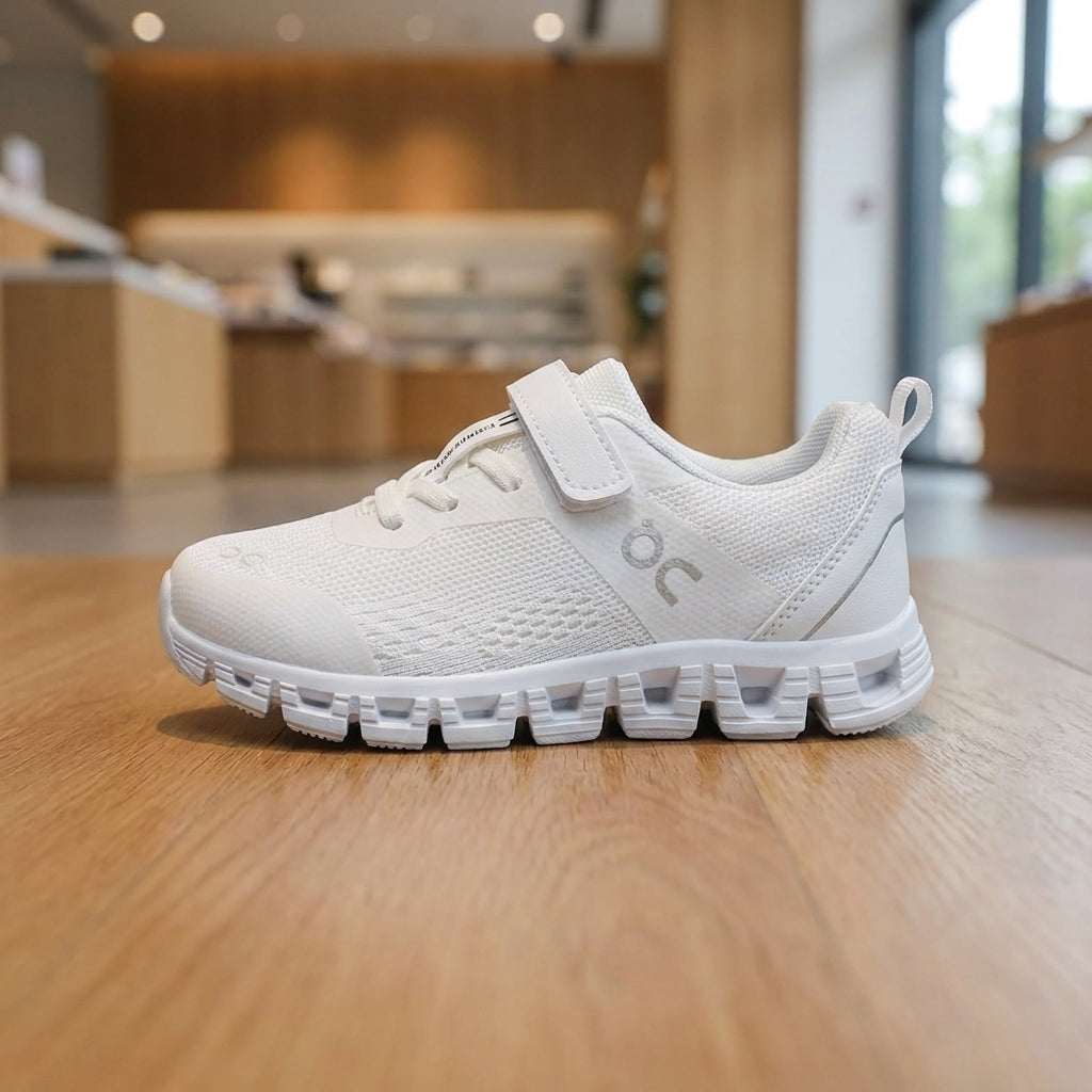 On Cloud Kids Sneaker - White | حذاء رياضي للأطفال - أبيض
