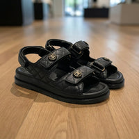 Forma Slippers