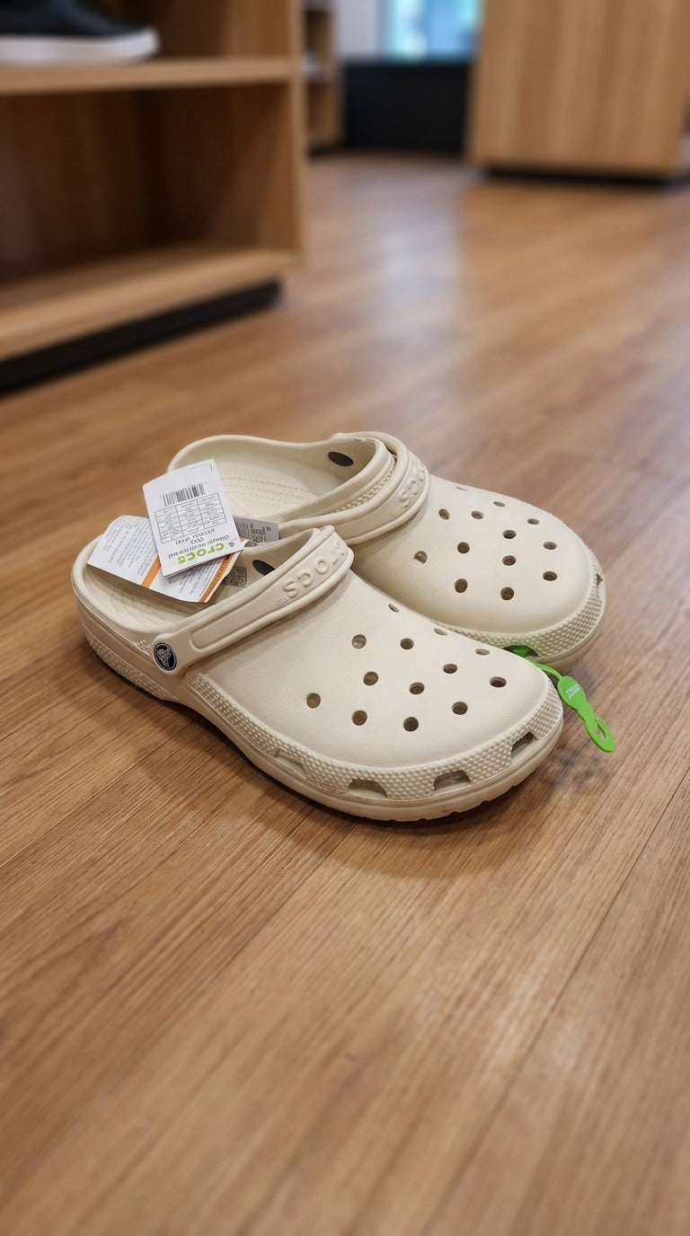Crocs Classic Clog - Beige | قبقاب - بيج