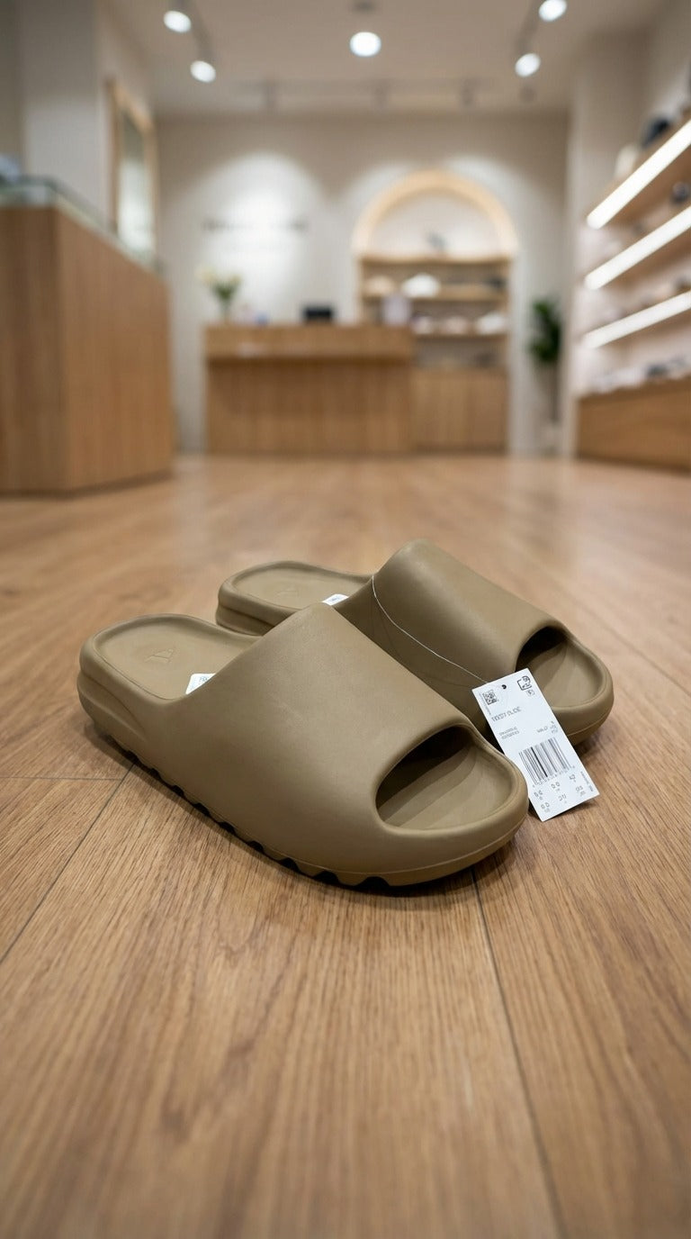Adidas Yeezy Slide - Neutral brown | شبشب - بني محايد